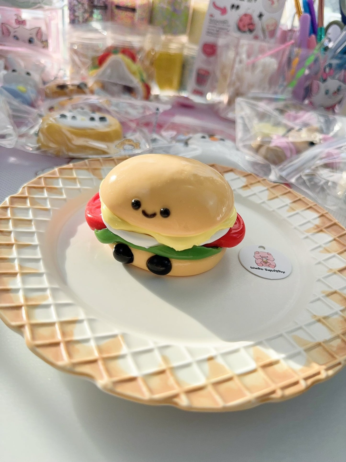 Jellycat Hamburger Taba Squishy