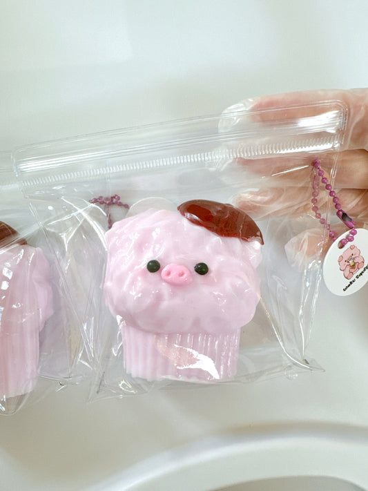 Cute piggy cupcake